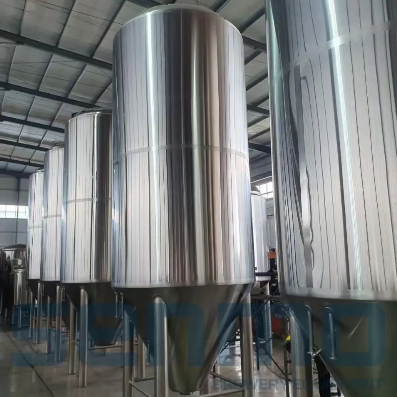 Microbrewery 7000L beer fermenters and bright tanks