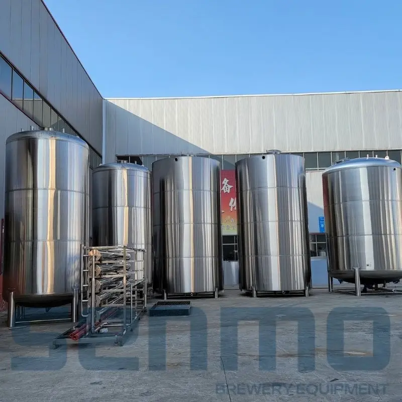 Commercial brewery hot water tanks